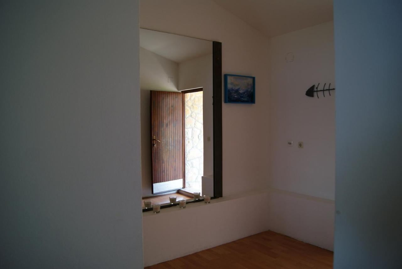 Apartments By The Sea Zavala, Hvar - 553 Jelsa  Ngoại thất bức ảnh